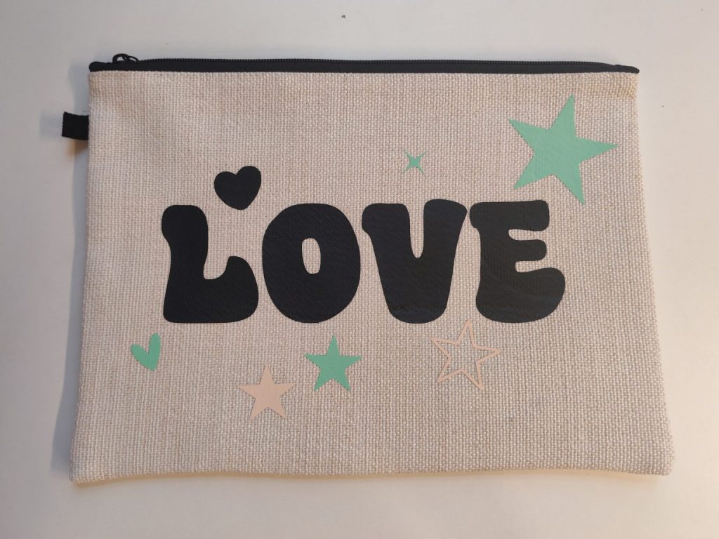 Neceser mediano · LOVE